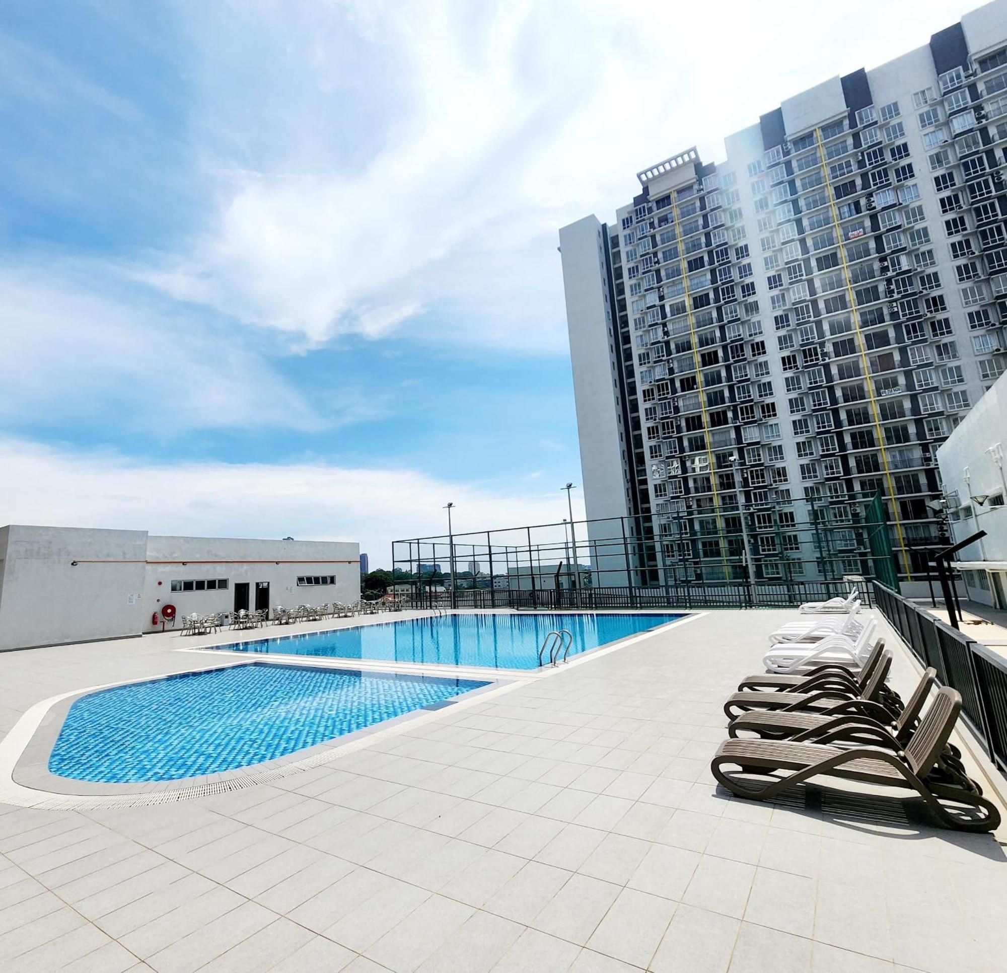 Malacca Spacious 3Bedroom Wifi Carpark Экстерьер фото
